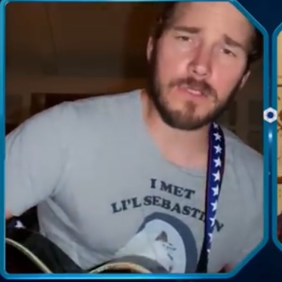 Parks and rec t shirt - Picture 3 of 3